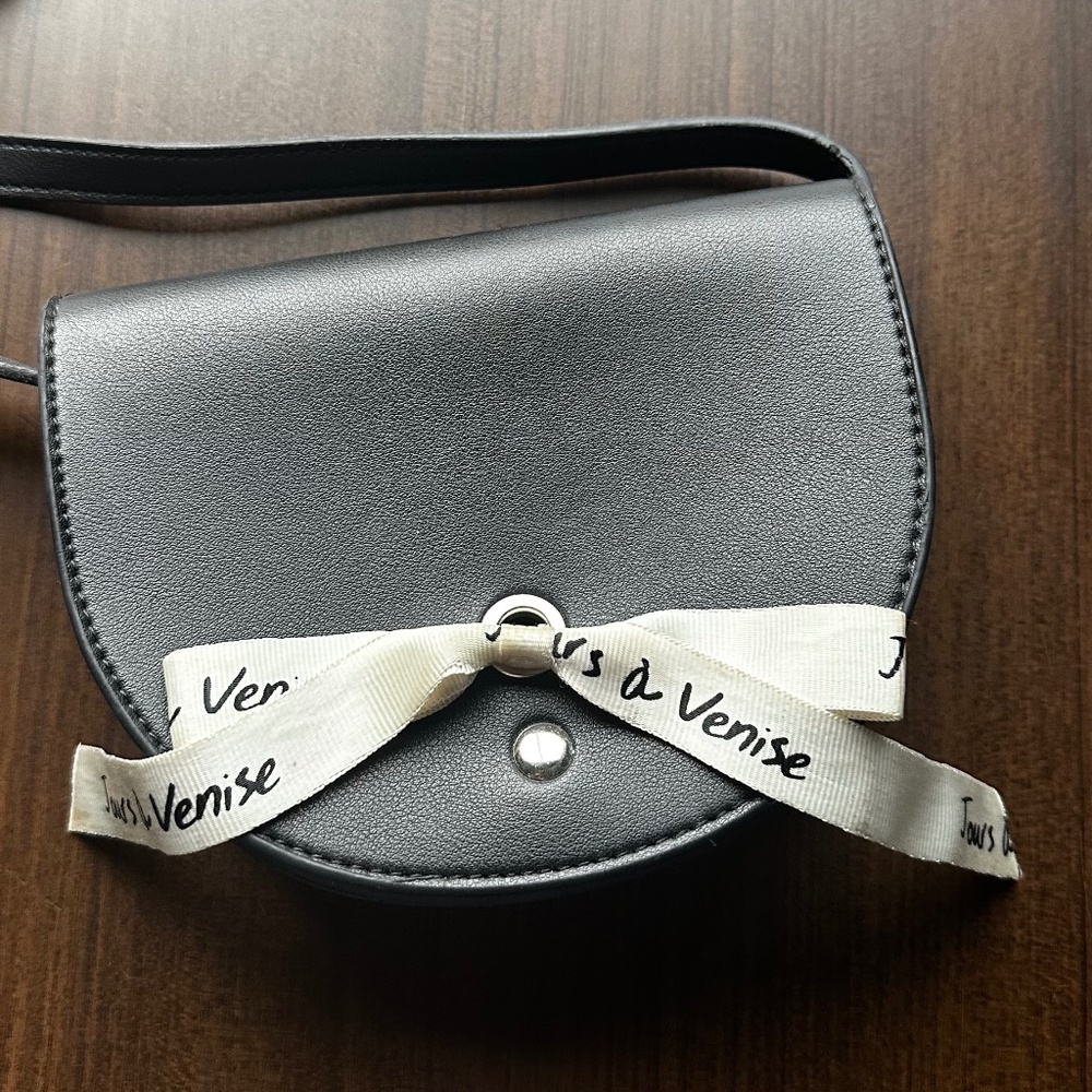 MINISO Cross Body Bag